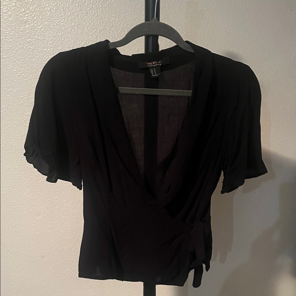 Forever 21 Black Short Sleeve Wrap Blouse - Picture 1 of 4